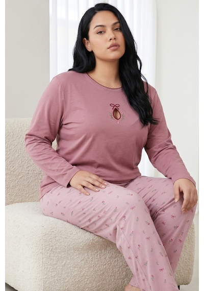 Siyah İnci Pamuklu Likralı Büyük Beden Battal Boy Örme Pijama Takım26240911 Pudra Siyah İnci Pamuklu Likralı Büyük Beden Battal Boy Örme Pijama Takım26240911 Pudra