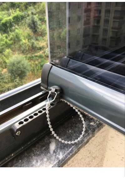 Cam Balkon Stoplama Kanat Tutucu Siyah