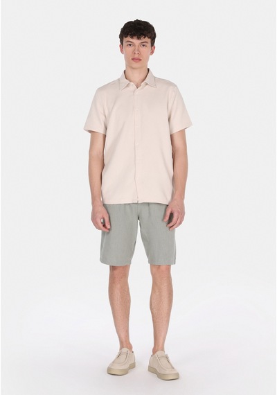 Colin's Colins Regular Fit Shirt Neck Düz Erkek Bej Kısa Kol Gömlek Cl1077227 Q1.v1 Beı Bej