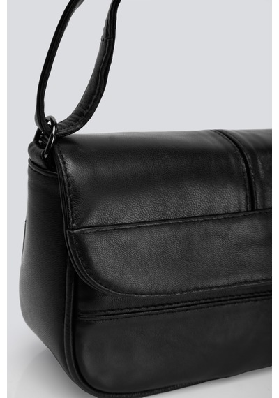 Westbag Kadın Lüks Hakiki Deri Kapaklı Çapraz Askılı Omuz Çantası Siyah