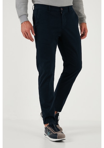 Buratti Streç Pamuklu Slim Fit Normal Bel Boru Paça Pantolon Erkek Pantolon 674003 Lacivert Buratti Streç Pamuklu Slim Fit Normal Bel Boru Paça Pantolon Erkek Pantolon 674003 Lacivert