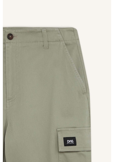 DeFacto Relax Fit Rahat Kesim Yazlık Pantolon Kargo Cepli Düz Paça D5967AX25SPKH442