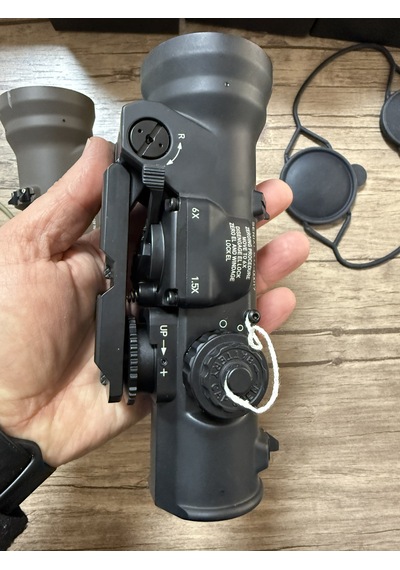 Spectr Elcan 1.5x-6x Dürbün Reddot Optik Siyah