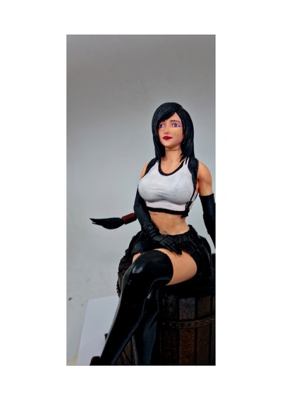 Final Fantasy Tifa Figür 27 Cm