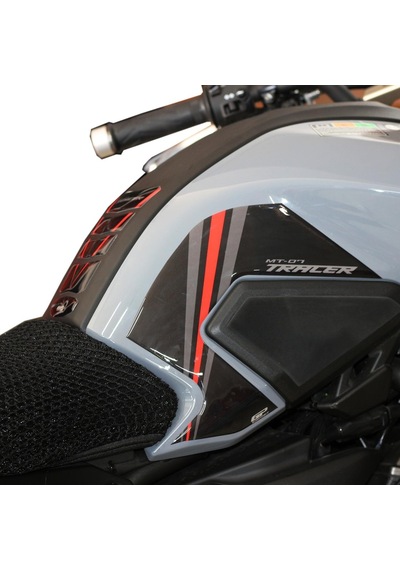 GP Kompozit Yamaha MT-07 Tracer 2016-2019 Uyumlu Tank Pad Seti Kırmızı