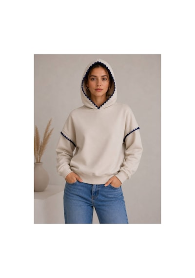 Herkesemoda Yaka Ve Kol Nakış Detaylı Kapüşonlu 2 İplik Şardonlu Sweatshirt Bej
