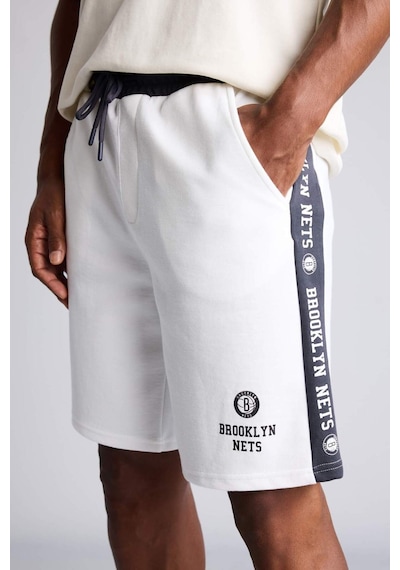 Defacto Nba Lisanslı Brooklyn Nets Standart Fıt Şort H4495ax26auer105 Ekru-er105