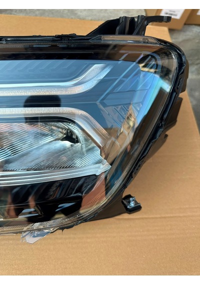 Dacia Duster Sol Far Lambası Krom Motorlu 2021-2024