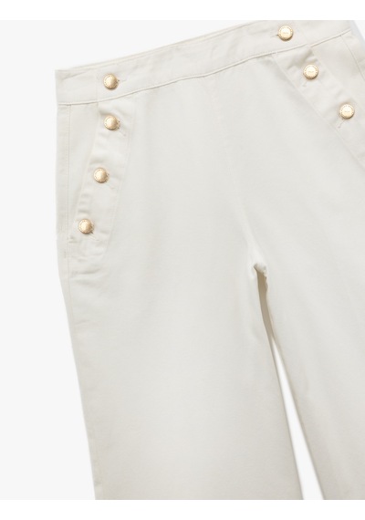 Koton Yüksek Bel Pamuklu Rahat Kalıp Düğme Detaylı Geniş Paça Pantolon - Wide Leg Jean Beyaz 5sal40046mw Beyaz Koton Yüksek Bel Pamuklu Rahat Kalıp Düğme Detaylı Geniş Paça Pantolon - Wide Leg Jean Beyaz 5sal40046mw Beyaz