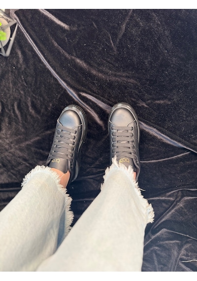 Günlük Unisex Spor Ayakkabı Vegan Deri Bağcıklı Hafif Kalın Yüksek Taban Yürüyüş Sneaker 628 Siyah Günlük Unisex Spor Ayakkabı Vegan Deri Bağcıklı Hafif Kalın Yüksek Taban Yürüyüş Sneaker 628 Siyah