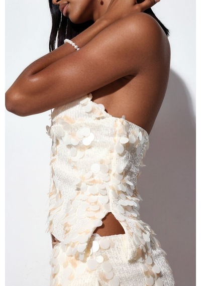 Hiccup Busem Pullu Halter Crop Üst Krem