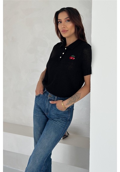 Femelle Kadın Standart Beden Siyah Triko Bluz Gold Düğme Detaylı Standart Beden