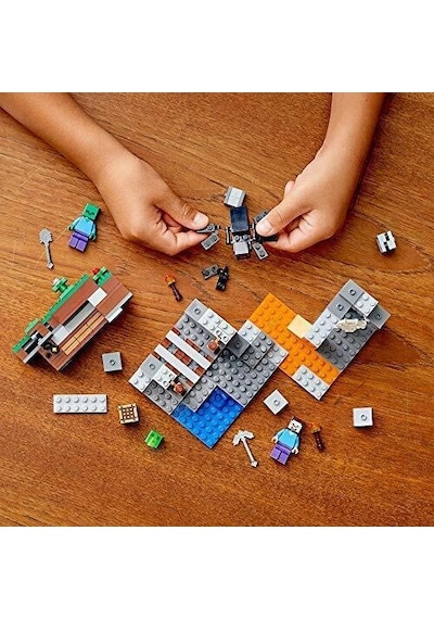 LEGO® Minecraft Serisi 21166 Terk Edilmiş Maden 248 Parça