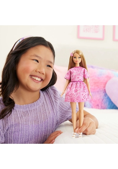 Barbie Fashionistas Damla Desenli Elbise JJN62