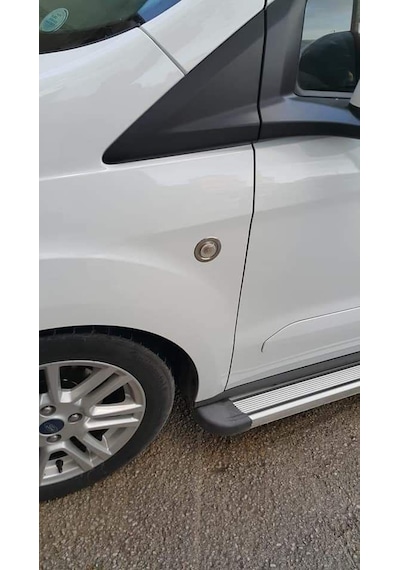 Courier Sinyal Çerçevesi 2 Parça Krom Aktif 2014 2015 2016 2017