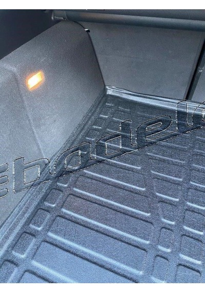 2012 Audi A4 Avant Bagaj Havuzu Kauçuk Kokusuz