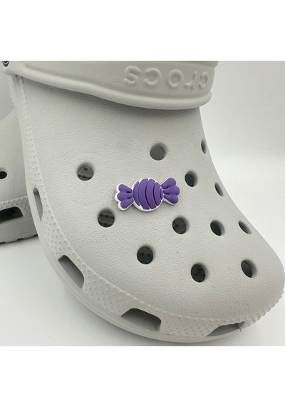 Crocs Terlik Süsü Ve Aksesuarı , Çanta Süsü Jibbitz 3d Kabartma Şeker 04 Görsel Figür Aksesuar Mor-beyaz