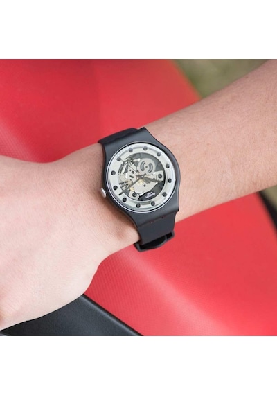 Swatch SUOZ147 Erkek Kol Saati