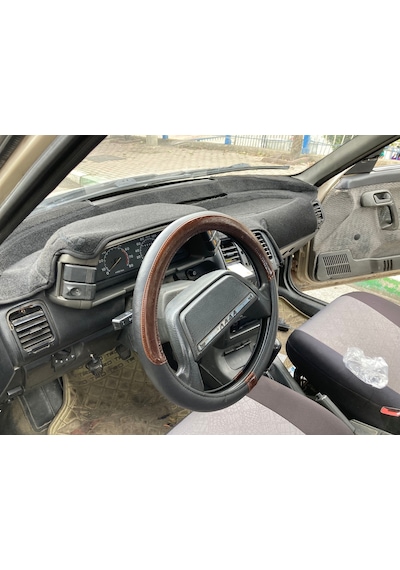 1975-2003 Modellerine Uygun Lada Vega Torpido Koruma Halısı Siyah Kenar Renk Siyah