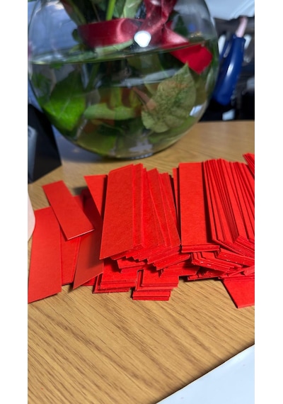 Parfüm Koku Test Kağıdı 50 Li Paket Parfüm Deneme Strip Kağıdı, Kırmızı Koku Test Çubuğu
