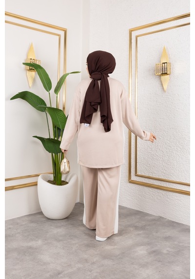 Hira Life Fashion Kadın Efsa Bej Bisiklet Yaka Yanı Şeritli Ve Pantolon Cepli Alt-üst İkili Takım Bej Bej Hira Life Fashion Kadın Efsa Bej Bisiklet Yaka Yanı Şeritli Ve Pantolon Cepli Alt-üst İkili Takım Bej Bej