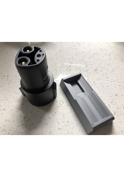 Tesla J1772 Adaptör Yuvası
