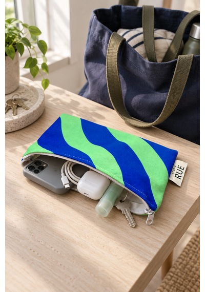 Renkli Desenli Düzenleyici El Çantası - Seyahat Tipi Organizer 22x15 Cm