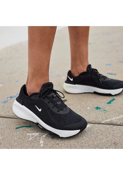 Nike Versair Kadın Siyah Antrenman Ayakkabısı Dz3547-001 Çok Renkli