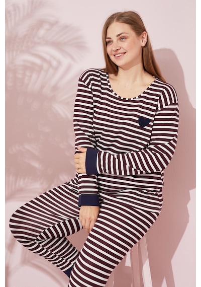 Siyah İnci Pamuklu Curve Büyük Beden Battal Boy Örme Pijama Takım 24240715 Çok Renkli Siyah İnci Pamuklu Curve Büyük Beden Battal Boy Örme Pijama Takım 24240715 Çok Renkli