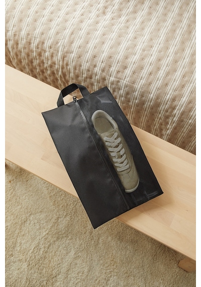 Ocean Home Textile Siyah Renk Fileli Oxford Kumaş Ayakkabı Düzenleyici Taşıma Çantası 22 X 40 X 9 Cm