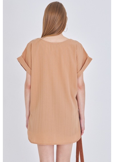 Armonika Kadın Vizon V Yaka Yanları Yırtmaçlı Arkası Uzun Duble Kol Detaylı Oversize Bluz Arm-24y001074