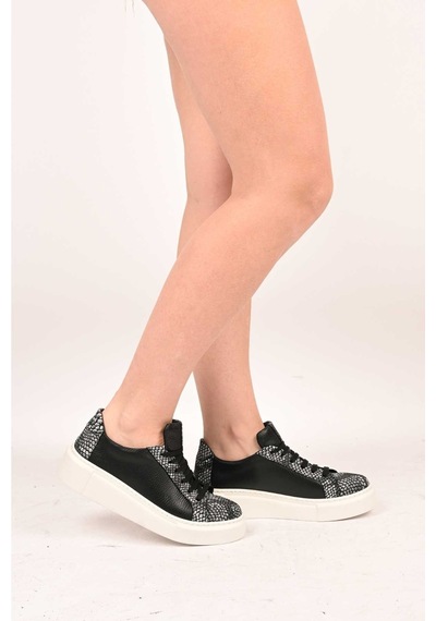 Bestello Bağcıklı Poli Taban Hakiki Deri Sneaker 101-5022-09-26k Kadın Ayakkabı Siyah