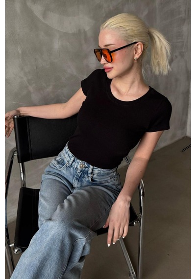 Siyah Geniş Yaka Fittili Basic Kadın T-shirt Mg2293 Siyah