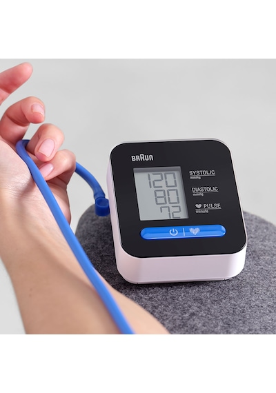 Braun ExactFit 1 BUA 5000 Üst Koldan Ölçer Tansiyon Aleti Siyah
