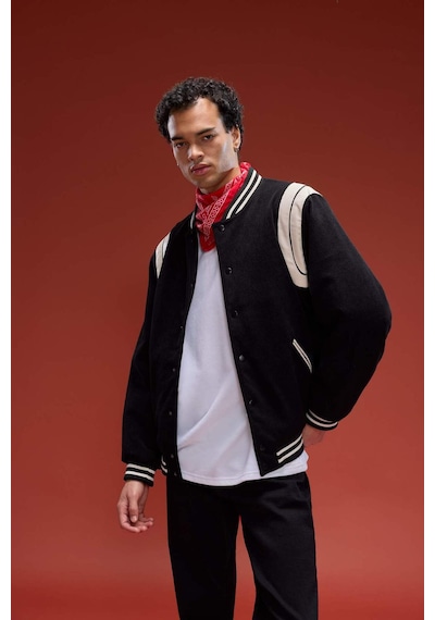 Defacto Su Geçirmez Regular Fit Kolej Yaka Bomber Çıtçıtlı İç Cepli Mont E9245ax25wnbk27 Siyah