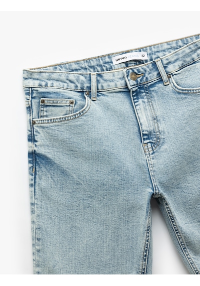 Koton Pamuklu Slim Fit Katlamalı Paça Bermuda Jean Şort Bleach 5sam40002ıd Açık Mavi