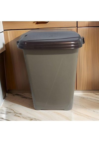 55 35 28 Cm Ebatında 40 Lt Pedallı Kapaklı Krem Çöp Kovası Banyo - Mutfak - Tuvalet - Balkon Diğer