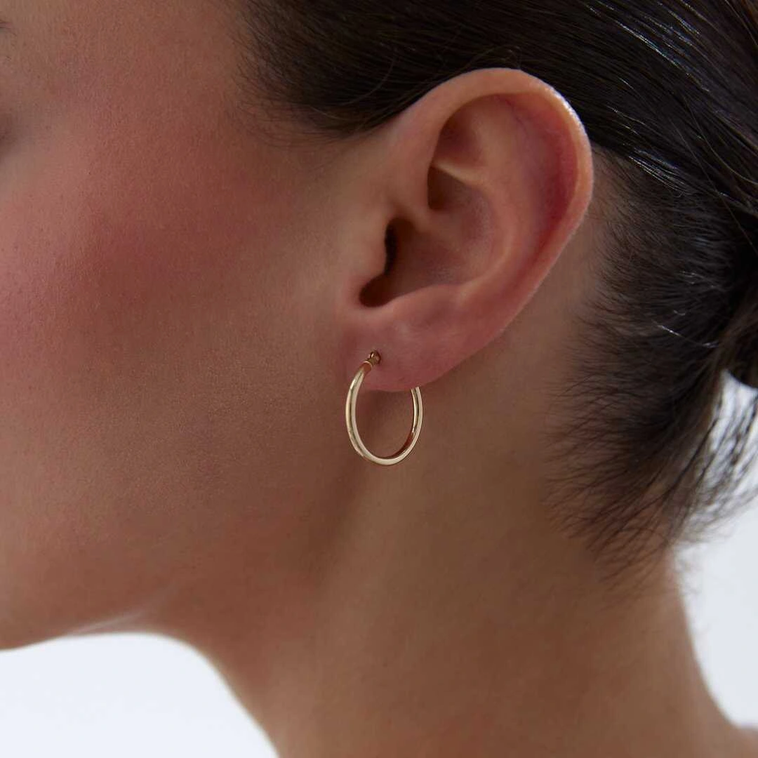 Medium 2mm Oval Boru Halka Küpe