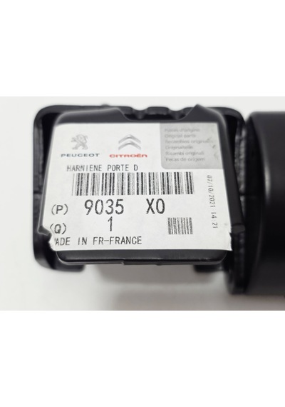 Citroën C5 2008 2015 Ön Sağ Kapı Menteşesi 9035x0