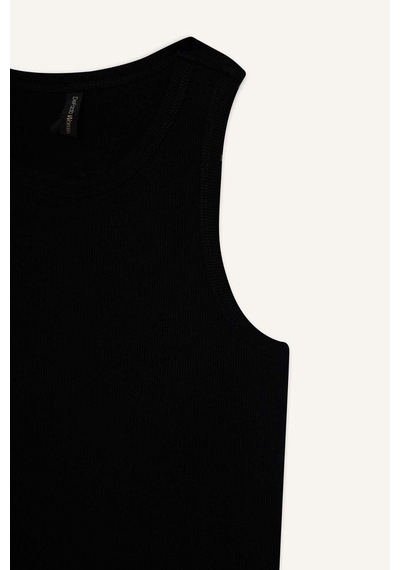 Defacto Slim Fit Dar Kesim Basic Düz Halter Yaka Fitilli Kaşkorse Pedli Atlet G0843ax25aubk81 Siyah