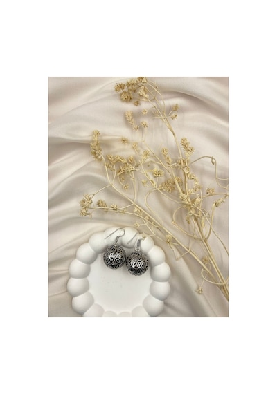 Lunarie Vintage Gümüş Renk Küre Desenli Sallantılı Küpe