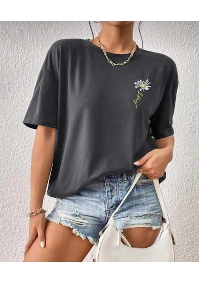 Kozia Outdoors Malkoçbey Papatya Baskili Oversize Unisex Basic T-shirt Füme