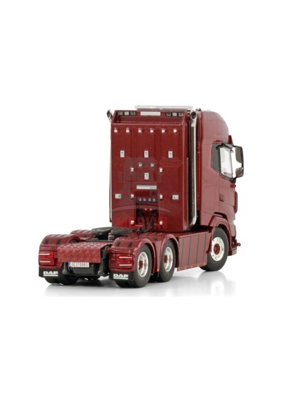 1/50 Cuvetra Daf Xg+ 6x2 Tag Axle