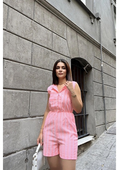 Fosforlu Pembe Kolsuz, Düğmeli Hakim Yaka, Beli Lastikli, Cepli, Şort Modelli Kısa Çizgili Tulum Oranj Fosforlu Pembe Kolsuz, Düğmeli Hakim Yaka, Beli Lastikli, Cepli, Şort Modelli Kısa Çizgili Tulum Oranj