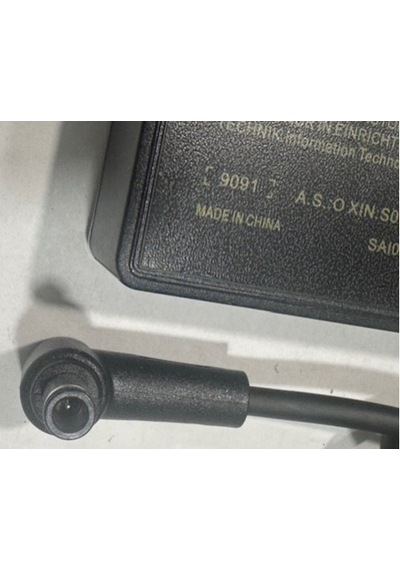 20 Volt 7.5 Asus Uyumlu Adaptör 150 Watt 6.0 Mm 3.7 Mm Asus Uyumlu Notebook Adaptör 20 Volt 7.5 Asus Uyumlu Adaptör 150 Watt 6.0 Mm 3.7 Mm Asus Uyumlu Notebook Adaptör