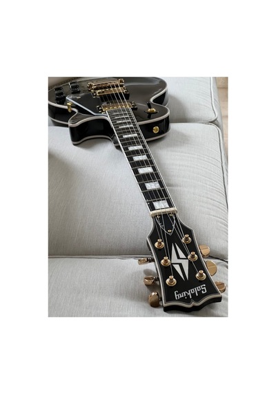 Soloking Slc60 İn Black Beauty With Gold Hardware W/gigbag