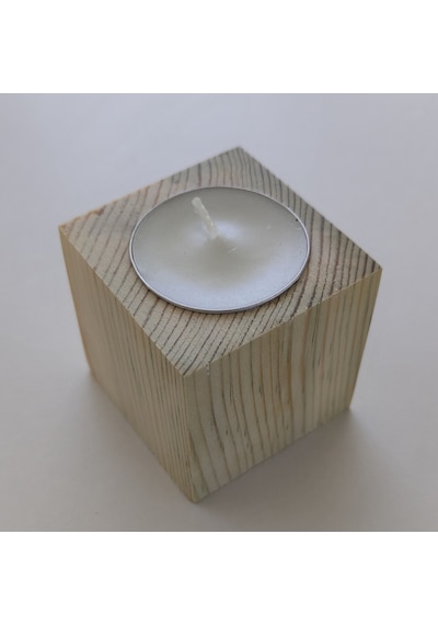 Doğal Ahşap Küp Mumluk 5 X 5 Cm Tekli Mum Dahil