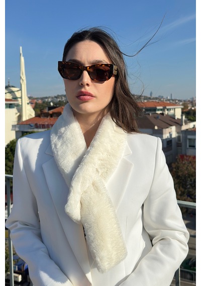 Mollycrush Kadın Beyaz Peluş Atkı Yumuşak Dokulu Premium Kışlık Beyaz