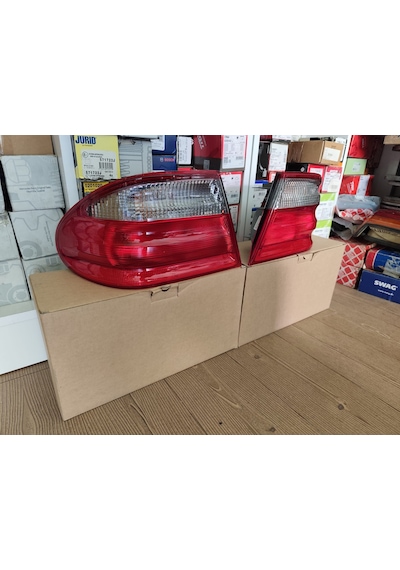 Mercedes W210 Dış Stop Takımı Ulo Elg A2108203464 A2108203364 Dış Stop Takımı
