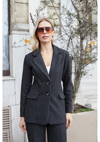Kadın Esnek Kalın Kumaş Yakalı Cep Kapaklı Uzun Kol Çift Düğmeli Blazer Ceket-antrasit Antrasit Kadın Esnek Kalın Kumaş Yakalı Cep Kapaklı Uzun Kol Çift Düğmeli Blazer Ceket-antrasit Antrasit